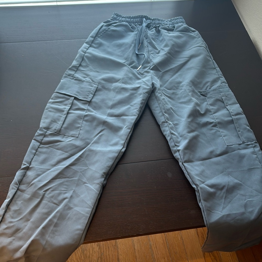 Gray blue cargo pants with drawstring and pockets cotton poly blend runs small